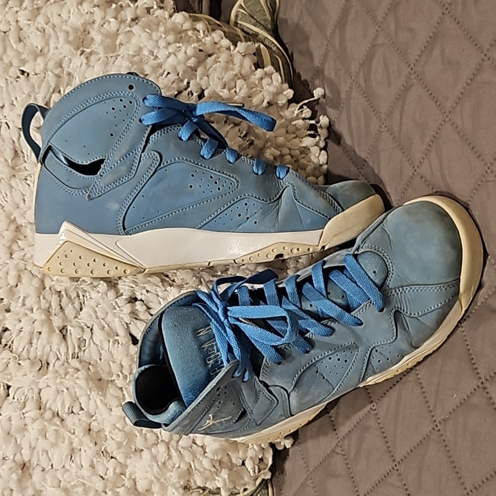 Nike Air Jordan Sneakers